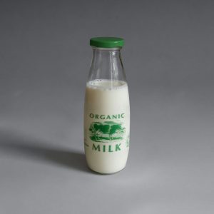 Full Cream Milk Bottle – Rich Taste & Healthy Nutrition